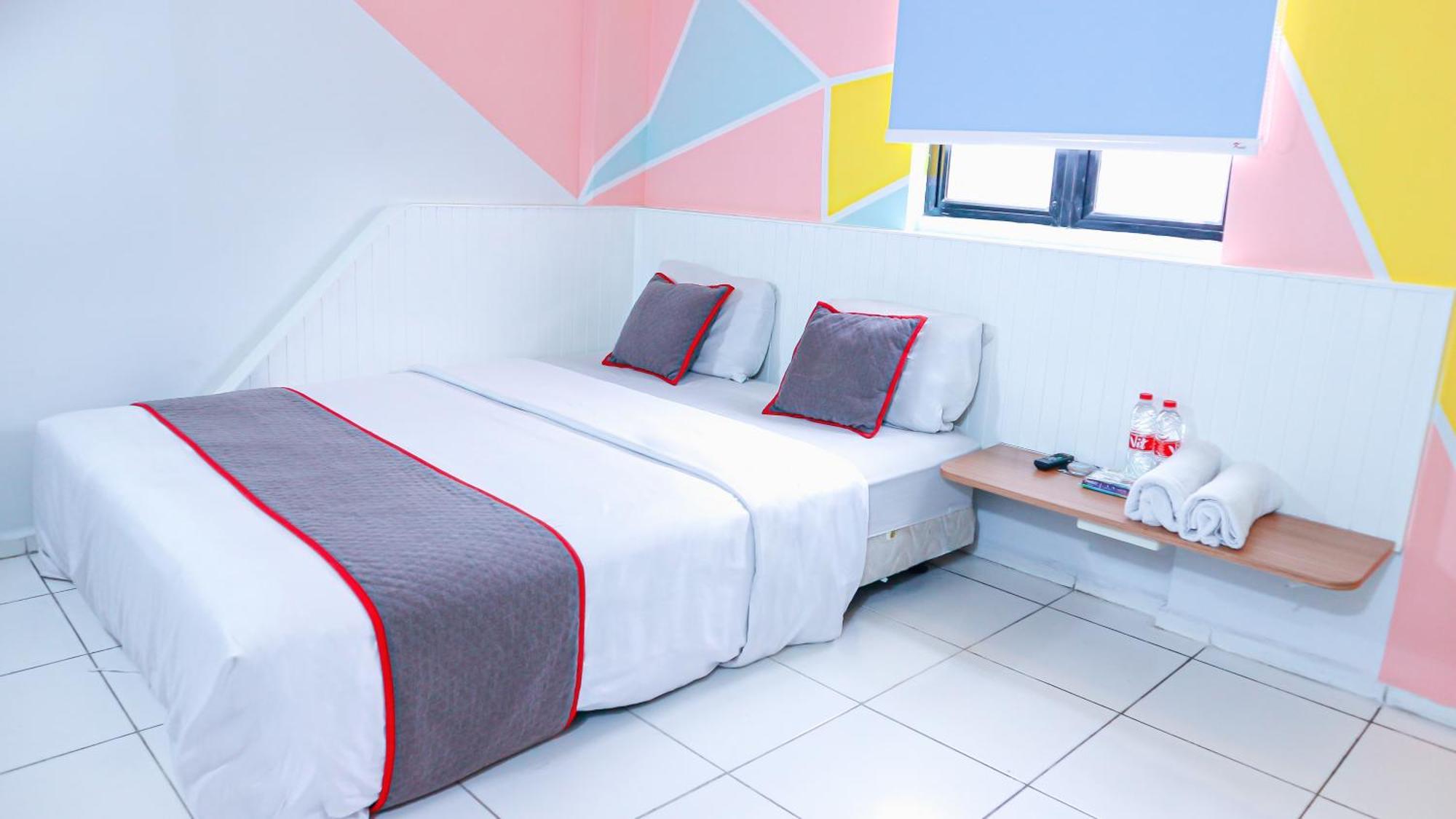 Collection O Tunas Plaza Residence Bekasi Eksteriør billede