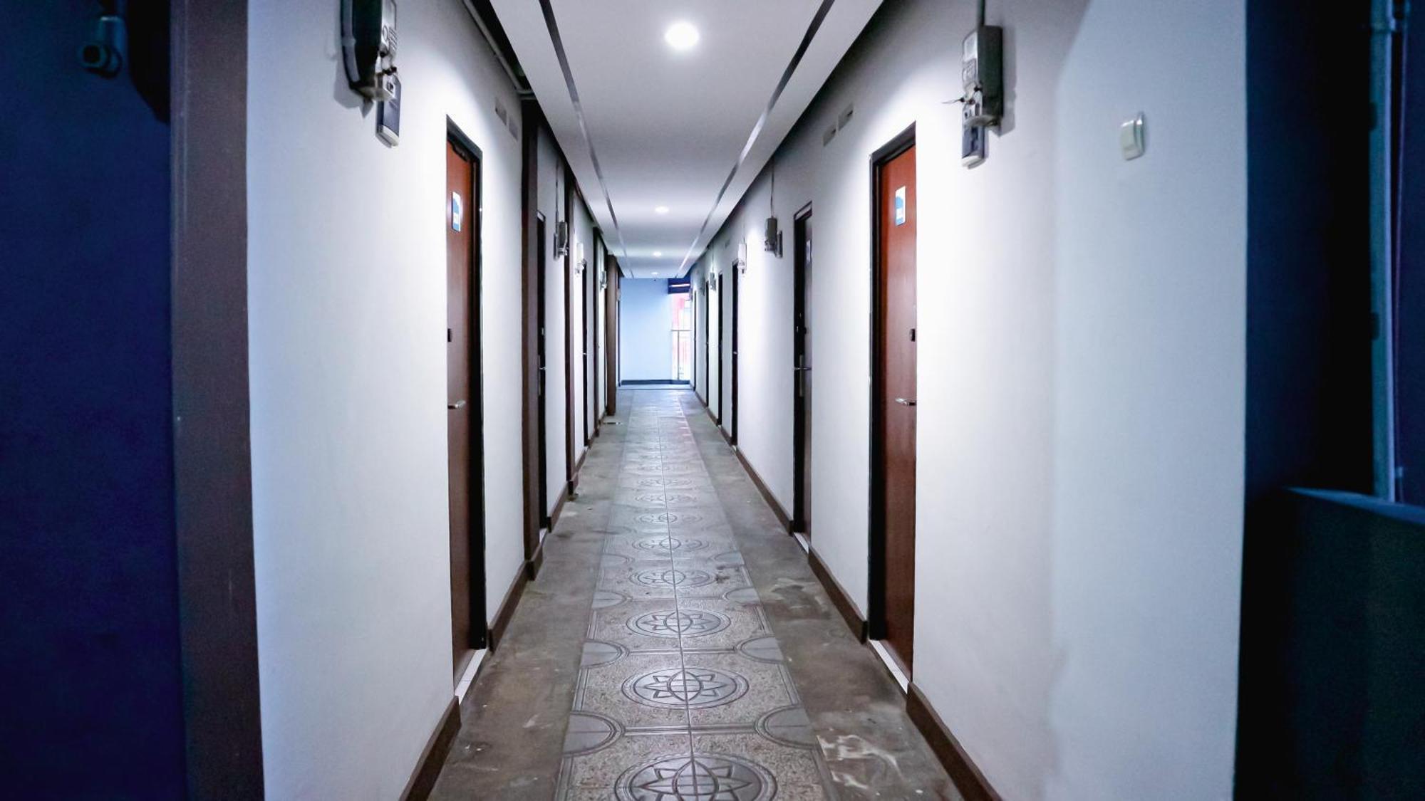 Collection O Tunas Plaza Residence Bekasi Eksteriør billede